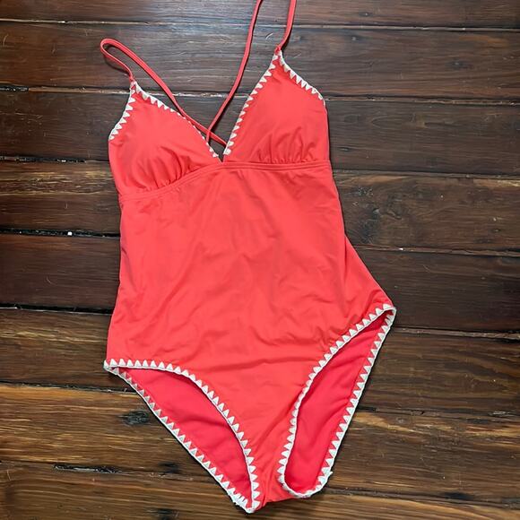 Lucky Brand triangle top embroidered edge lace up back one piece swim suit sz L - Picture 1 of 6